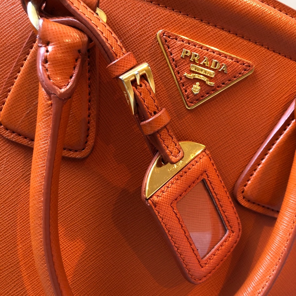 Prada Saffiano Lux Tote Medium